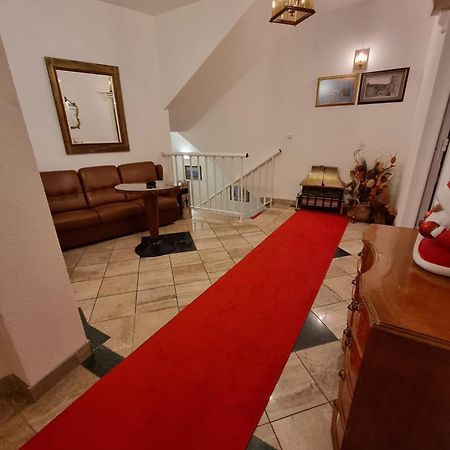 Apartmani Li ليفنو المظهر الخارجي الصورة