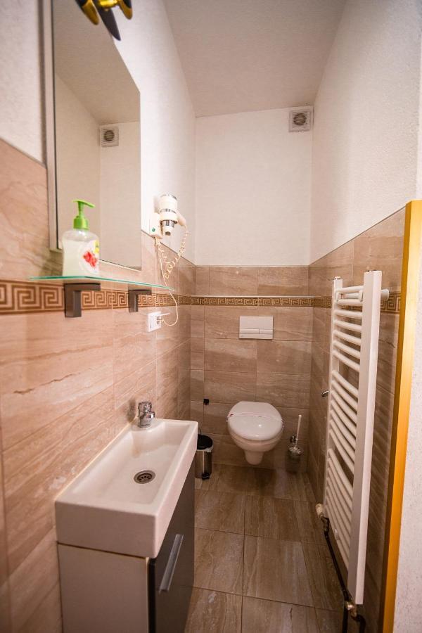 Apartmani Li ليفنو المظهر الخارجي الصورة